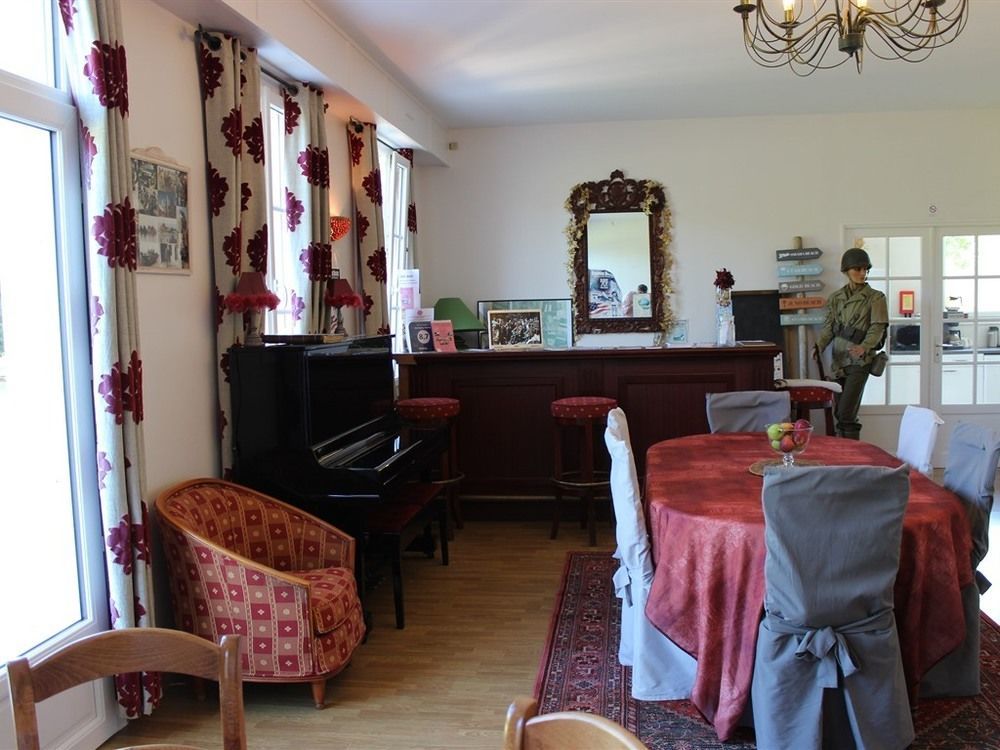 Bed and Breakfast Normandy Omaha Пор-ан-Бессен-Юппен Экстерьер фото